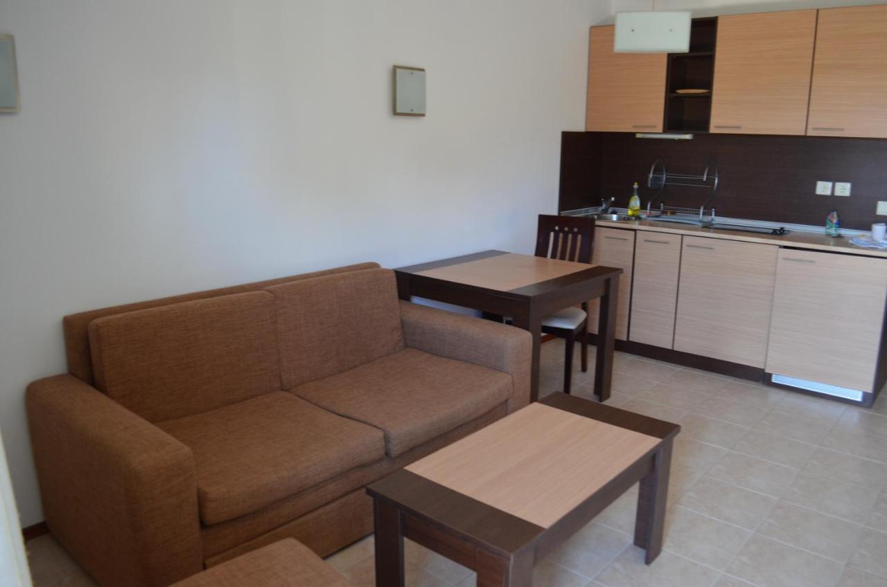 Trs Apartments Sozopol Exteriör bild
