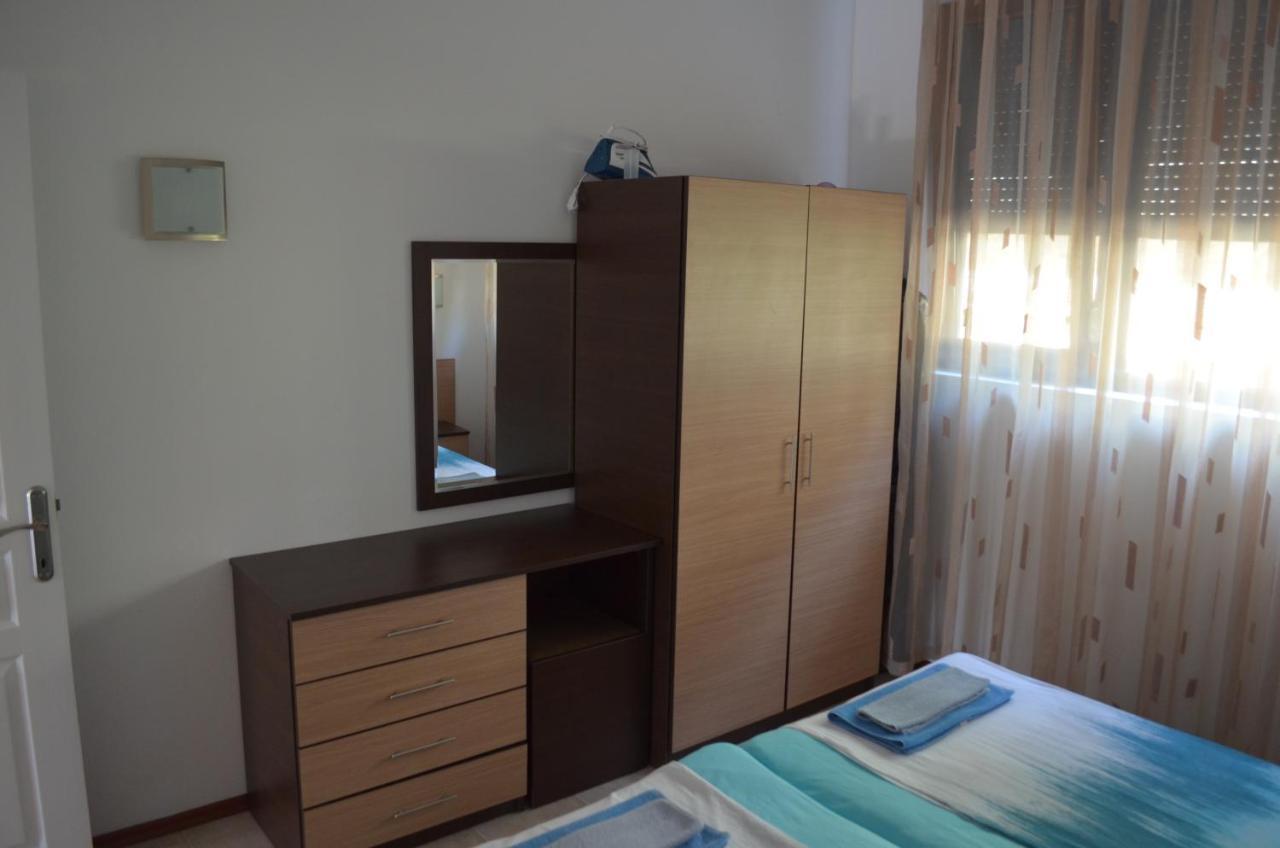 Trs Apartments Sozopol Exteriör bild