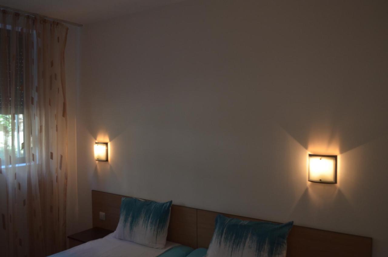 Trs Apartments Sozopol Exteriör bild