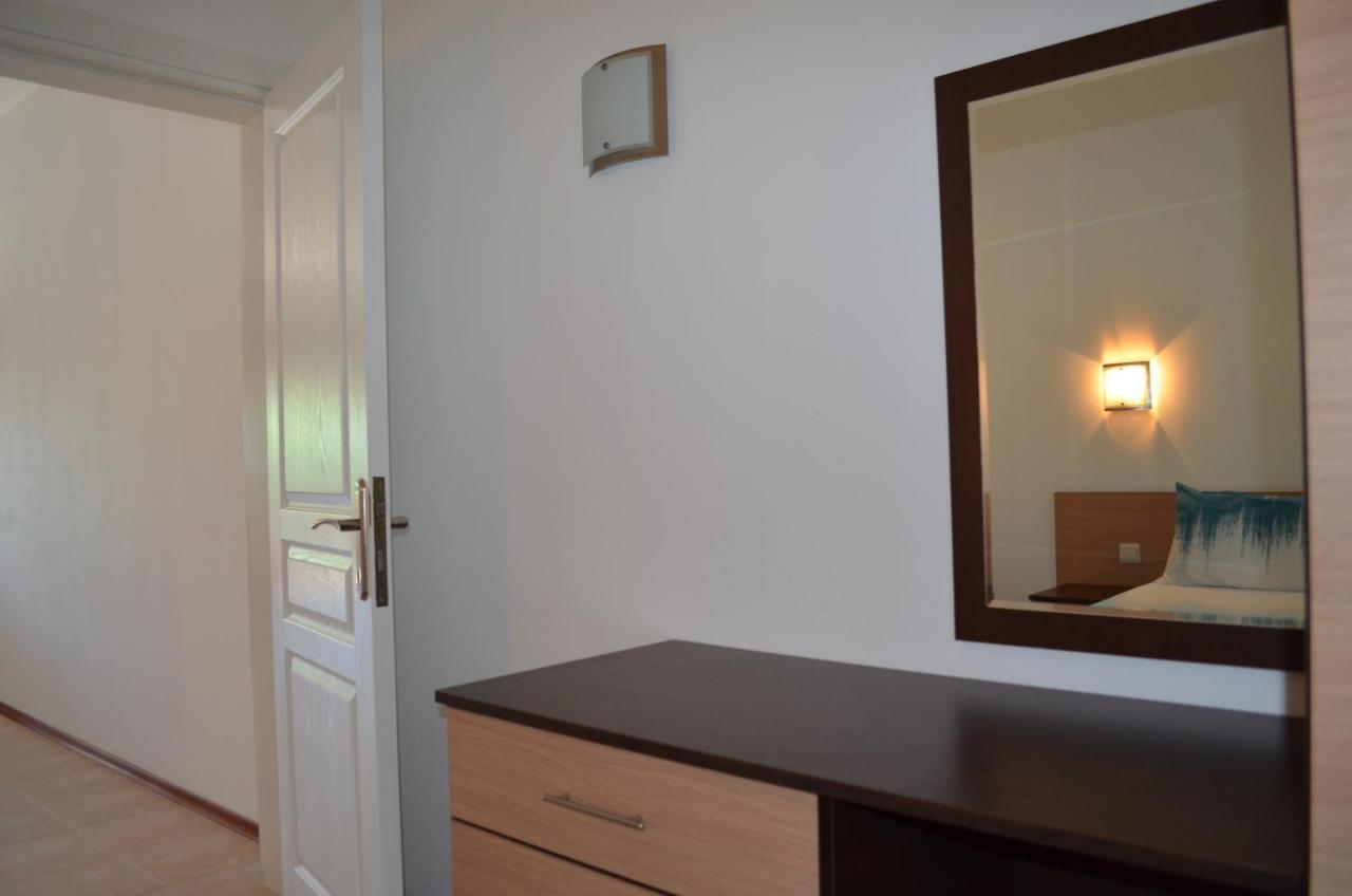 Trs Apartments Sozopol Exteriör bild