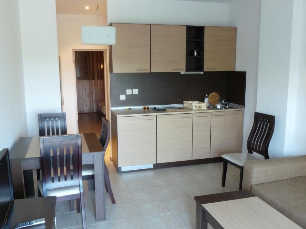Trs Apartments Sozopol Exteriör bild
